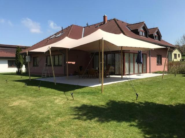 Obora 824 Villa Nova Bystrice Exterior photo