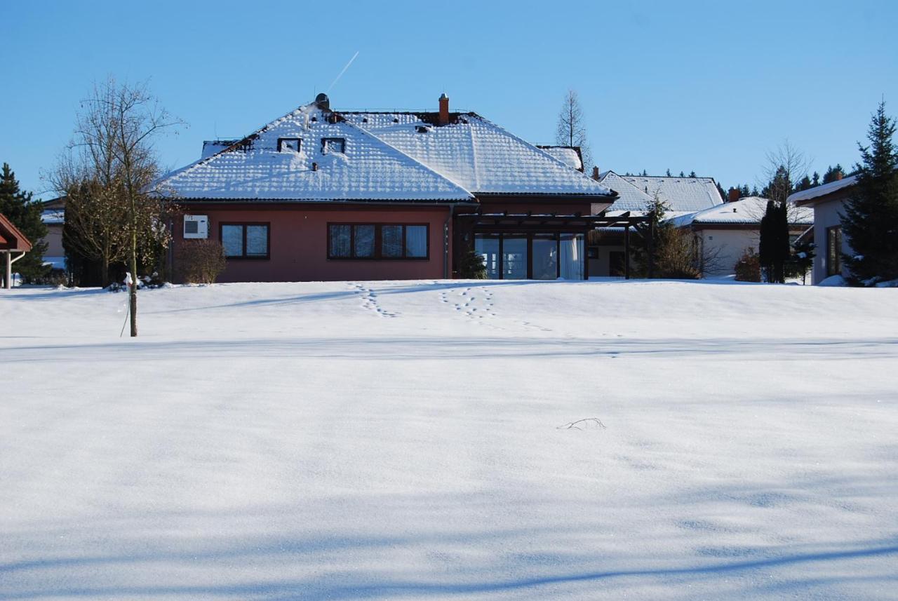 Obora 824 Villa Nova Bystrice Exterior photo